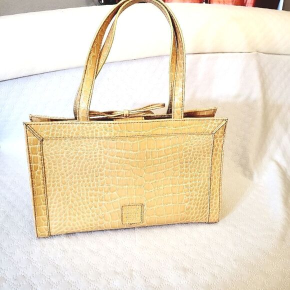 Liz Claiborne Animal Print Hand Bag - Picture 3 of 16